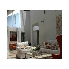 2 BHK Flat in Andheri East